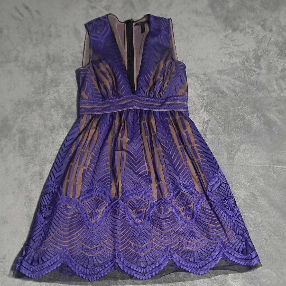 BCBGMaxAzria Navy Patterned Midi Dress - Picture 8 of 16